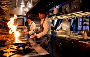 Five Reasons Restaurant Owners Use Restaurant Equipment Loans